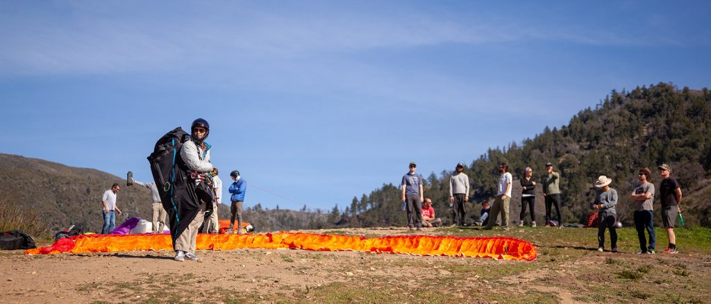 Learn to Fly a Paraglider